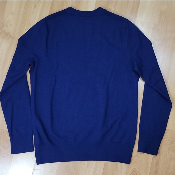 Banana Republic 100 % Extra Fine Merino Wool Sweater - Picture 6 of 6